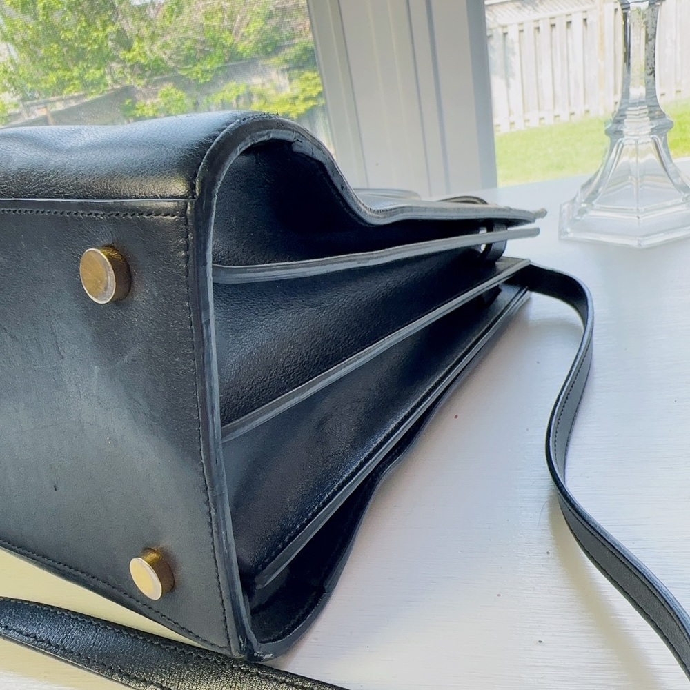 YSL Calfskin Small Sac De Jour Black - Picture 6 of 12